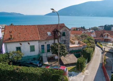 House for 1 000 000 euro in Herceg-Novi, Montenegro