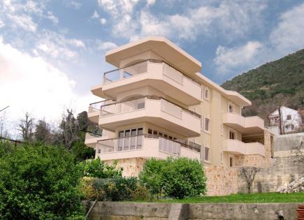Appartement pour 265 000 Euro à Bijela, Monténégro