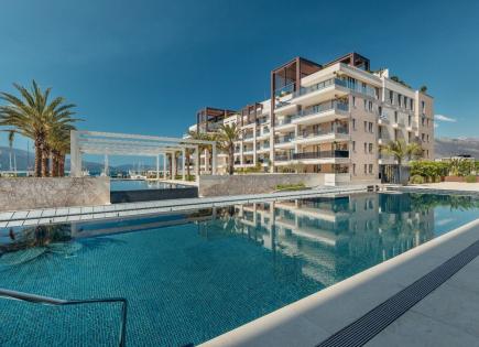 Apartamento para 450 000 euro en Tivat, Montenegro