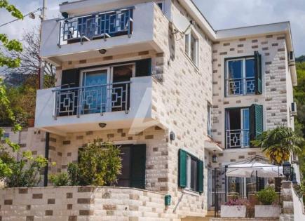 Villa for 2 300 euro per month in Budva, Montenegro