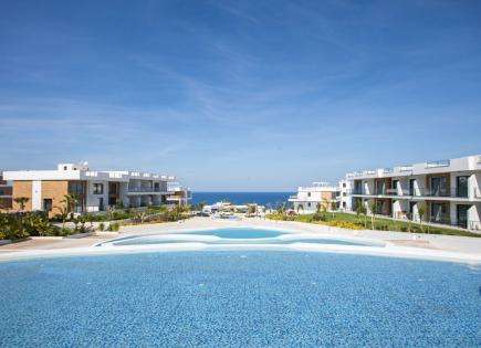 Penthouse for 346 530 euro in Kyrenia, Cyprus