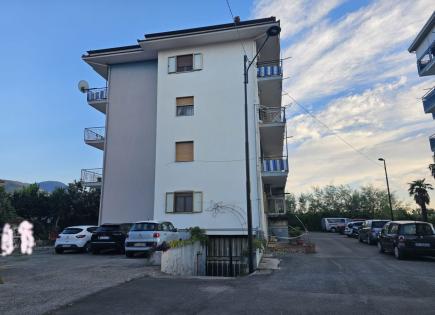 Wohnung für 74 000 euro in Santa Maria del Cedro, Italien