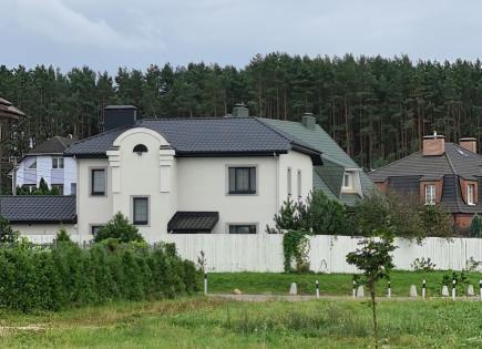 Cottage for 320 000 euro in Belarus