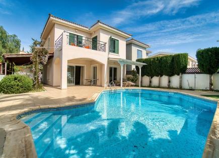 Villa for 365 000 euro in Paphos, Cyprus