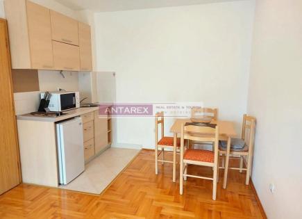 Apartment für 77 000 euro in Igalo, Montenegro