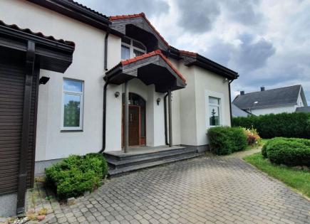 Casa para 659 000 euro en Marupe, Letonia