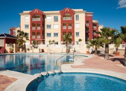Apartment for 193 000 euro in Los Alcazares, Spain