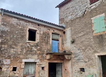 House for 115 000 euro in Tinjan, Croatia