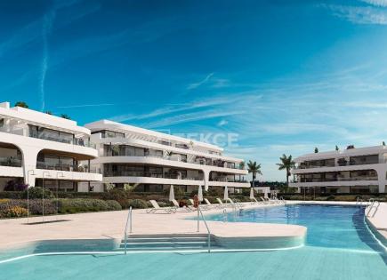 Apartment for 525 000 euro in Estepona, Spain
