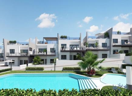 Penthouse for 195 000 euro in San Miguel de Salinas, Spain