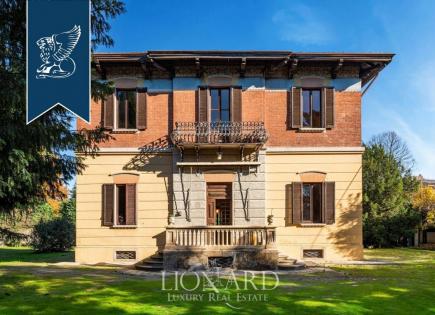 Villa für 1 600 000 euro in Monza, Italien