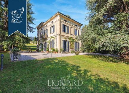 Villa in Lecco, Italy (price on request)