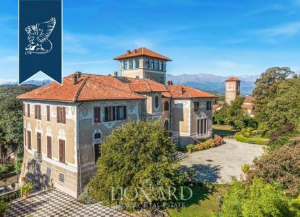 Castillo para 3 900 000 euro en Turín, Italia