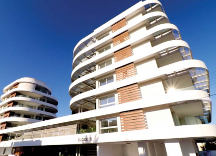 Apartamento para 675 000 euro en Lárnaca, Chipre