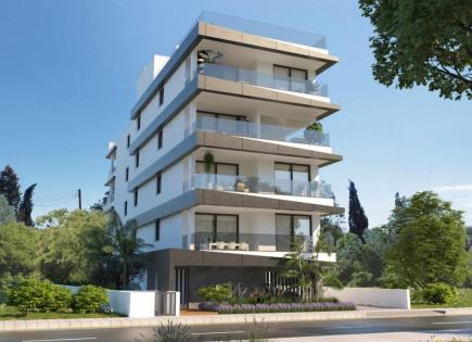 Apartamento para 360 000 euro en Lárnaca, Chipre