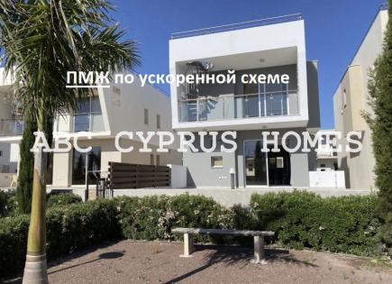 Villa for 430 000 euro in Paphos, Cyprus