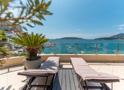 Penthouse for 475 000 euro in Budva, Montenegro