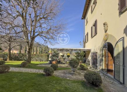 Villa for 690 000 euro in Arezzo, Italy