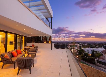 Villa for 5 500 000 euro in Benahavis, Spain