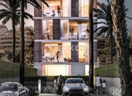 Apartment for 1 785 000 euro in Malaga, Spain