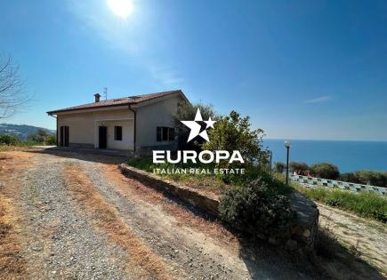 Villa for 550 000 euro in Ospedaletti, Italy