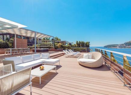 Apartment for 3 220 000 euro in Budva, Montenegro