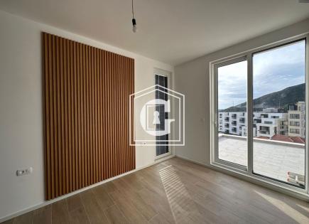 Apartment for 600 000 euro in Becici, Montenegro