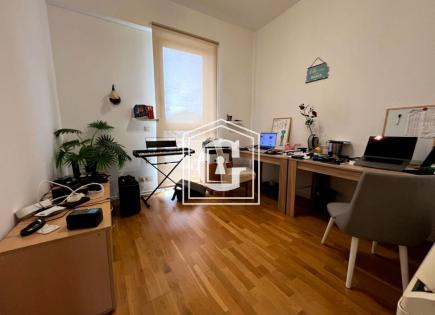 Apartment for 430 000 euro in Budva, Montenegro