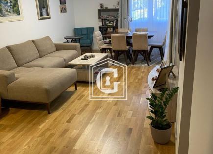 Apartamento para 220 000 euro en Tivat, Montenegro