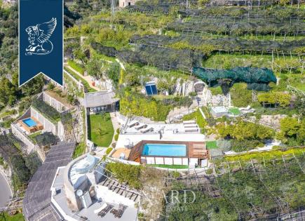 Villa für 2 900 000 euro in Salerno, Italien