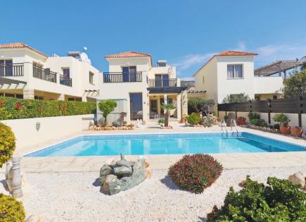 Villa for 310 000 euro in Paphos, Cyprus