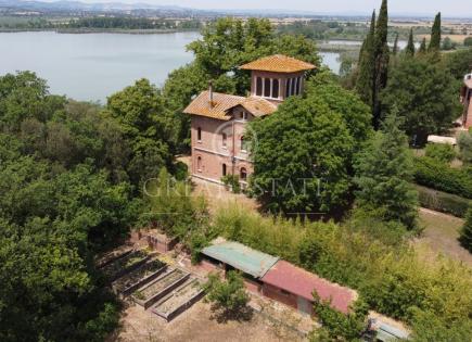 House for 530 000 euro in Castiglione del Lago, Italy