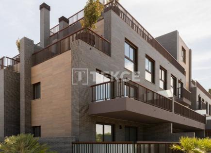 Apartment for 278 000 euro in Denia, Spain