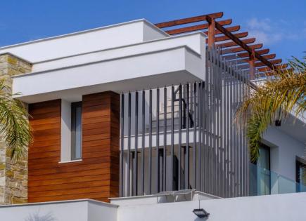 Villa for 625 000 euro in Larnaca, Cyprus