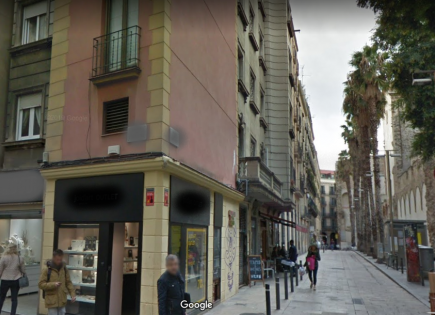 Shop for 319 000 euro in Barcelona, Spain