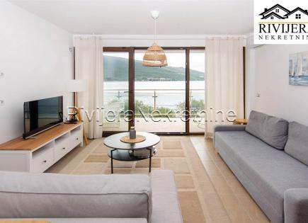 Wohnung für 300 000 euro in Herceg-Novi, Montenegro