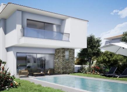 Villa for 788 000 euro in Paphos, Cyprus
