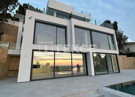 Villa for 2 350 000 euro in Altea, Spain