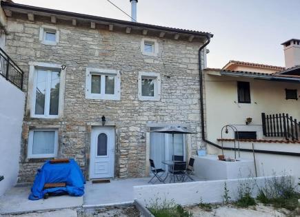 House for 162 000 euro in Zminj, Croatia