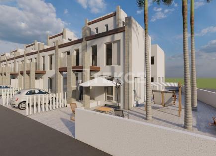 Townhouse for 201 000 euro in Santa Pola, Spain