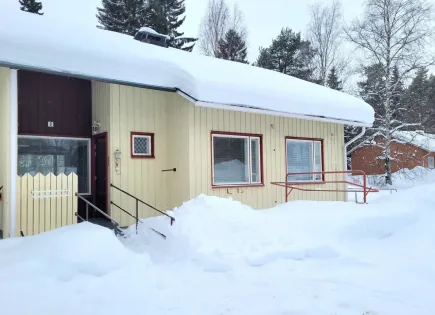 Casa adosada para 9 800 euro en Iisalmi, Finlandia