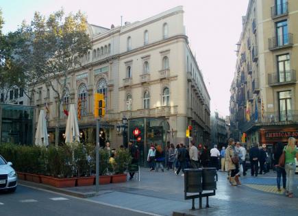 Cafetería, restaurante para 2 509 000 euro en Barcelona, España