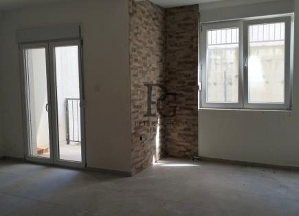 Flat for 79 000 euro in Igalo, Montenegro