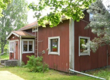 House for 23 000 euro in Huittinen, Finland