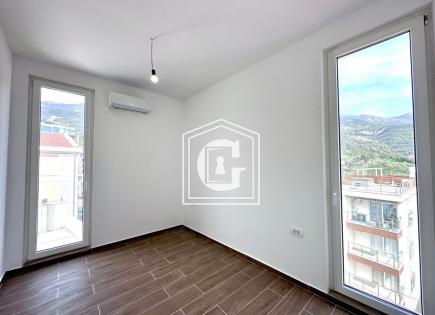 Apartment for 200 000 euro in Becici, Montenegro