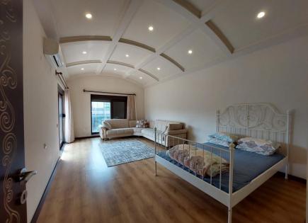 Villa para 902 000 euro en Kundu, Turquia