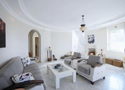 Villa for 495 000 euro in Alanya, Turkey