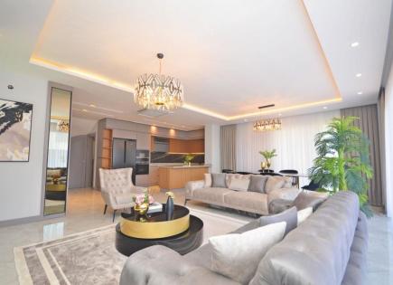 Villa for 742 500 euro in Alanya, Turkey
