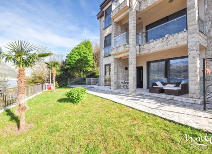 Wohnung für 260 000 euro in Kotor, Montenegro