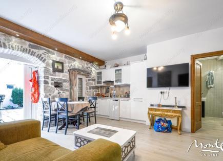 Wohnung für 250 000 euro in Kotor, Montenegro